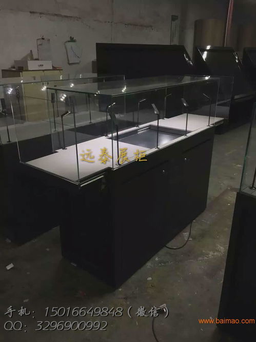 2016年香港珠寶首飾商場(chǎng)展示柜深圳工廠案例解析