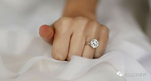 珠寶銷售技巧 如何成功轉(zhuǎn)化進(jìn)店對(duì)比顧客